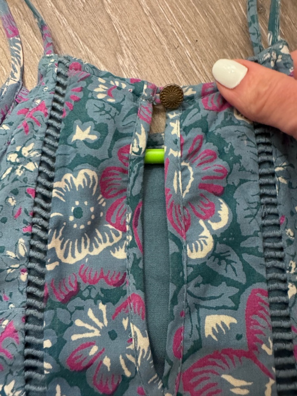 Anthropologie Embroidered Halter Top Boho Floral Blue Sleeveless Size Medium - Picture 6 of 7